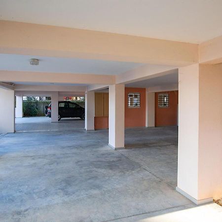 יואנינה V Luxury Apartment 1 מראה חיצוני תמונה